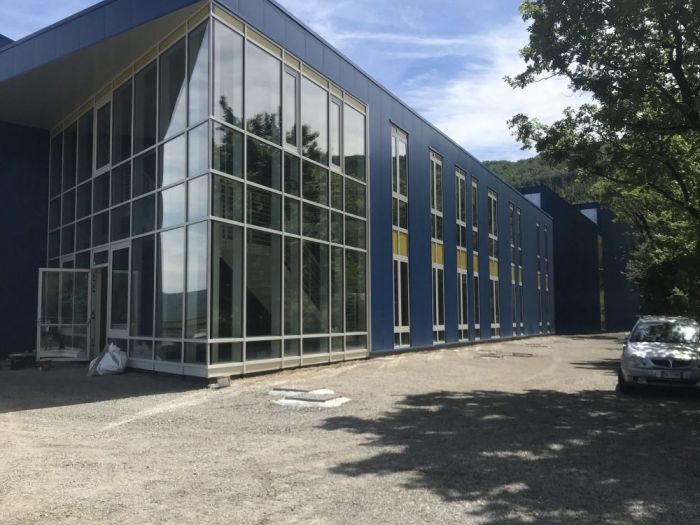 Archisio - Studio Lenzi Associati - Progetto Una fabbrica in montagna