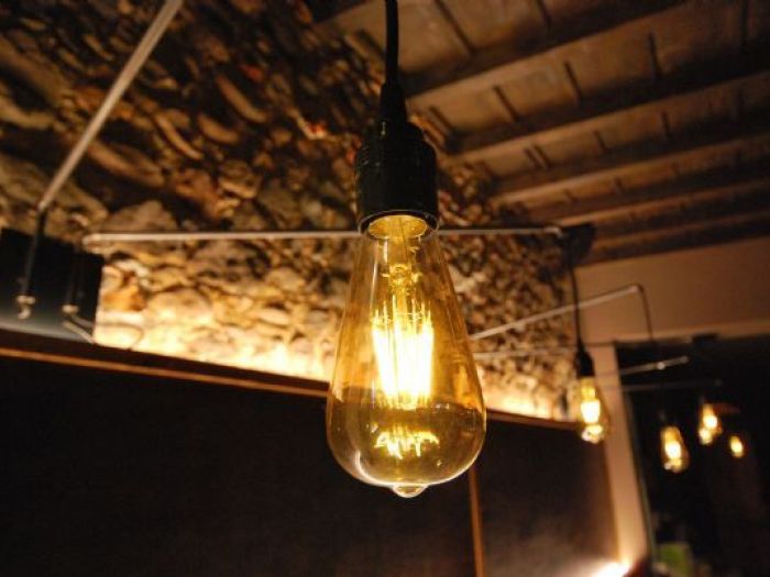 Archisio - Ata Italy - Progetto Illuminazione ristorante e griglieria ad arona