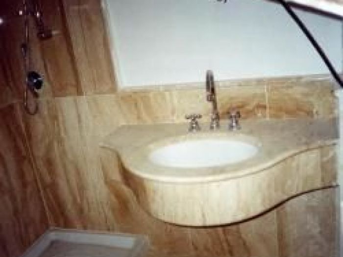 Archisio - Arpo Marmi Si Sergio Porcu srl - Progetto Piani da incasso per cucine e bagni