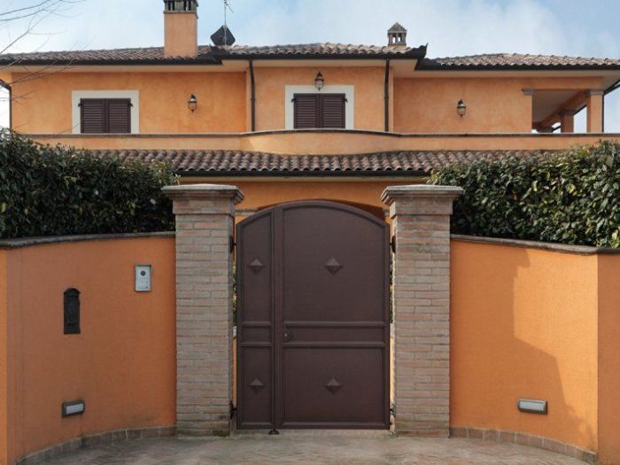 Archisio - Alutrend - Progetto Cancelli a un anta