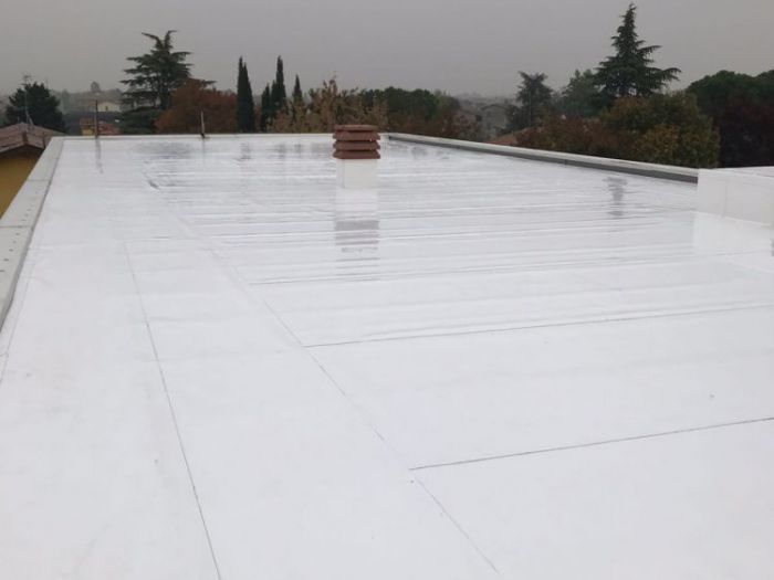 Archisio - Protego srl - Progetto Tetto cool roof in manto sintetico fpo