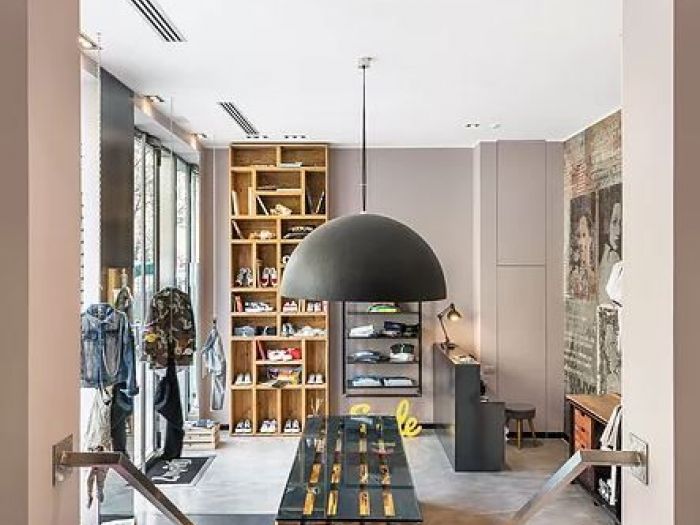 Archisio - Valerio Zanicotti - Progetto Negozio di abbigliamento