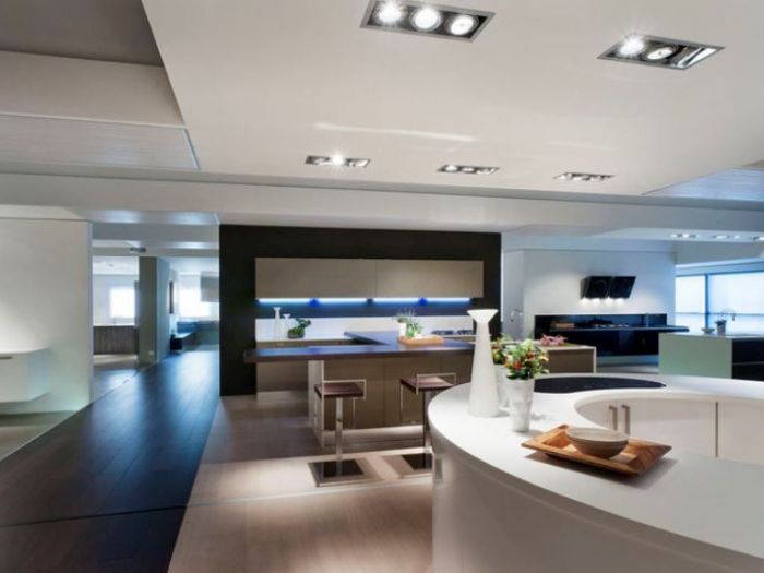 Archisio - Dario Poles - Progetto Interior design showroom