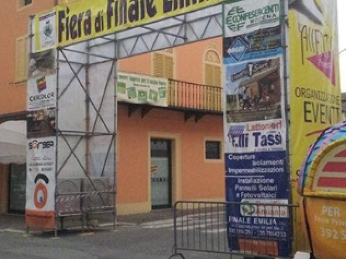 Archisio - 100 Ponteggi srl - Progetto Allestimenti fieristici e palchi per spettacolo