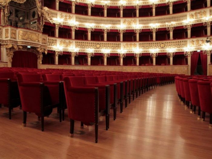 Archisio - Schinco Parquet srl - Progetto Teatro san carlo