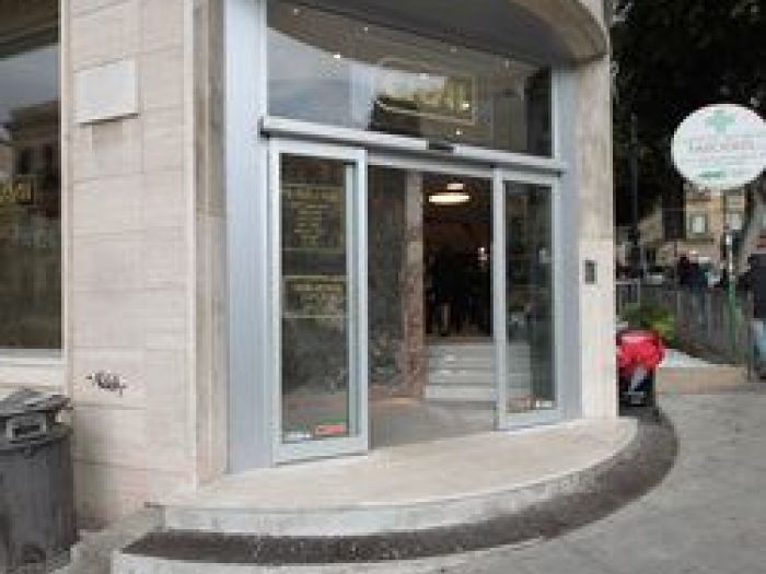 Archisio - Studio Tondo - Progetto Crai piazza yenne