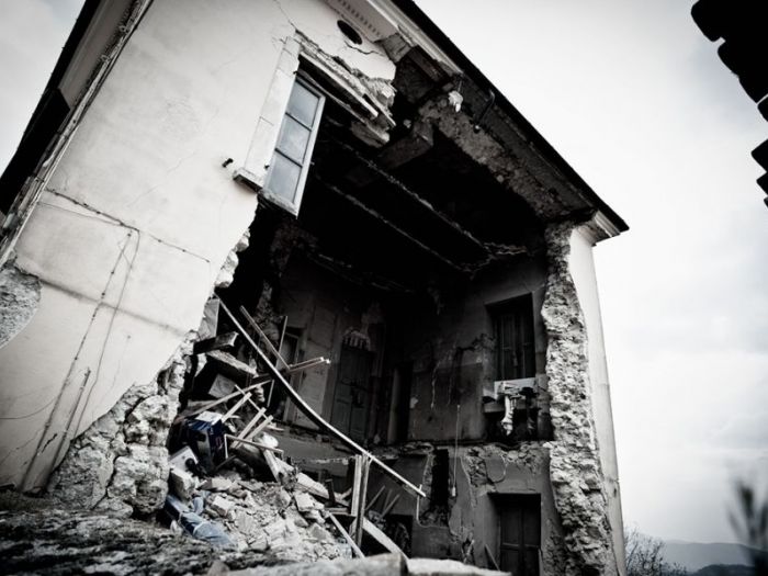 Archisio - Andrea Sabatello - Progetto 6 aprile 2009