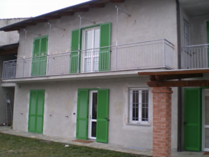 Archisio - Nervo Valerio - Progetto Cancelli industriali e civili inferriate e cancelletti persiane blindate recinzioni ringhiere esterne e interne gazebi grandi