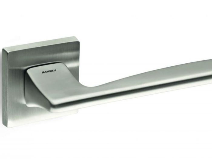 Archisio - Pierfrancesco Arnone - Progetto Maniglia link