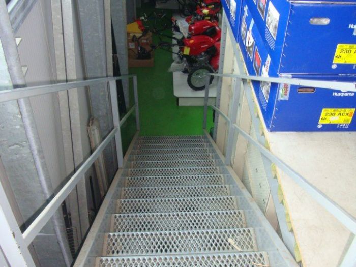 Archisio - Imetallici Di Taverna Andrea Taverna - Progetto Allestimento soppalchi