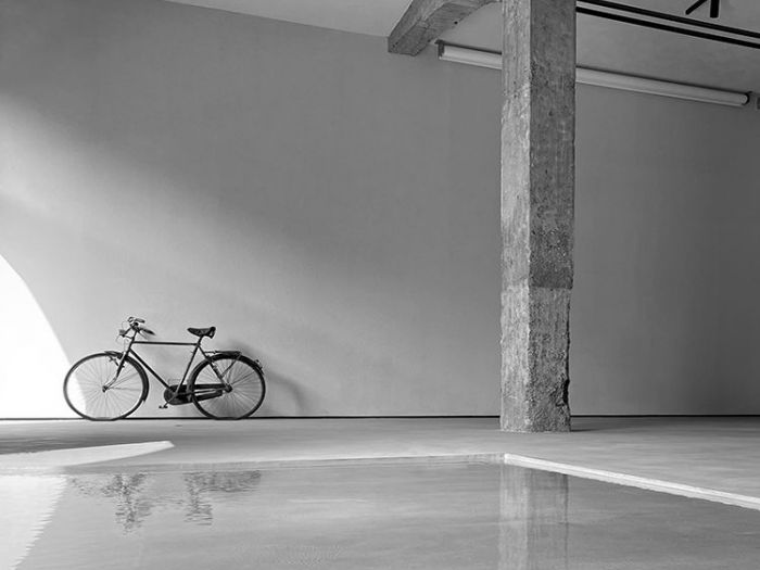 Archisio - Forme Dacqua - Progetto Hangar manzoni - fontana reflecting