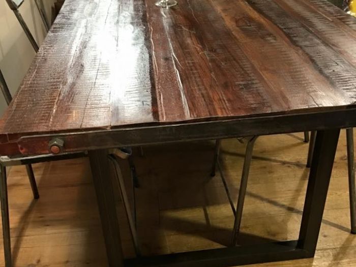 Archisio - Scenography - Progetto Tavoli e tavolini