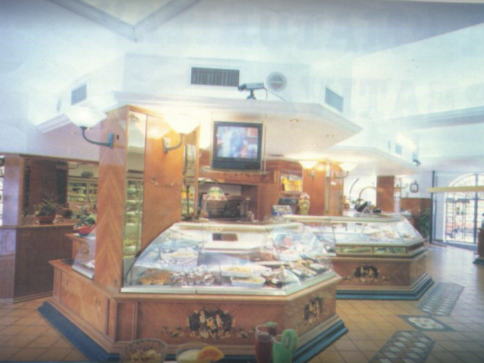 Archisio - Falegnameria Arredamenti Casa Bella Di Fabrizio Dascanio - Progetto Esercizi commerciali