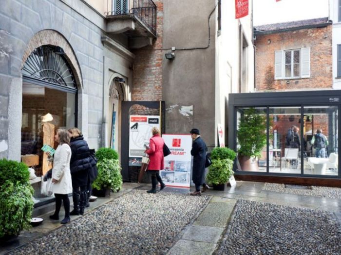 Archisio - Dario Poles - Progetto Interior design stands