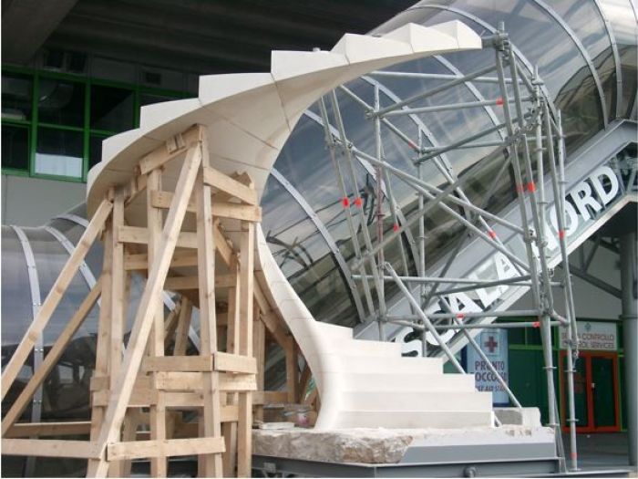 Archisio - Ateliers Romeo - Nicolas Dubois - Progetto Prima scala post tensionale in massiccia pietra
