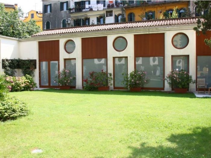 Archisio - Falegnameria 1998 - Progetto Hotel