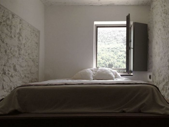 Archisio - Claudia Montevecchi - Progetto Restauro di rudere nellentroterra ligure