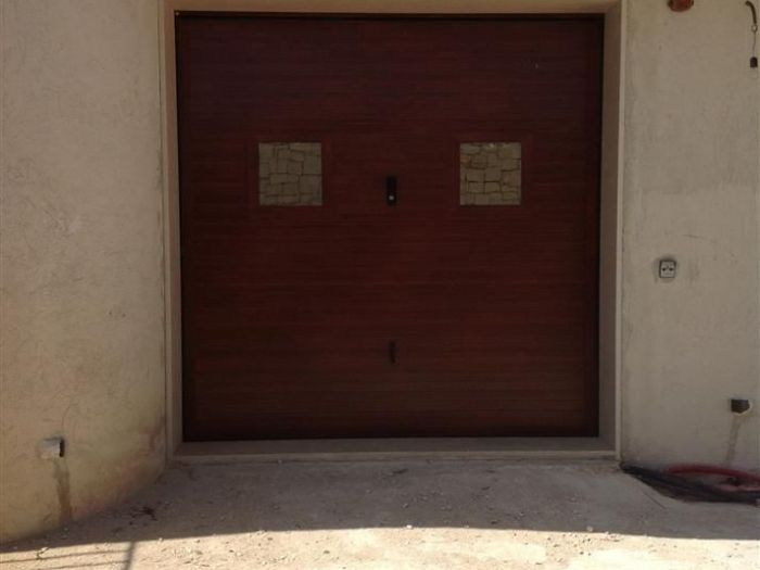 Archisio - Serramenti Puglisi srl - Progetto Porte basculanti e porte sezionali