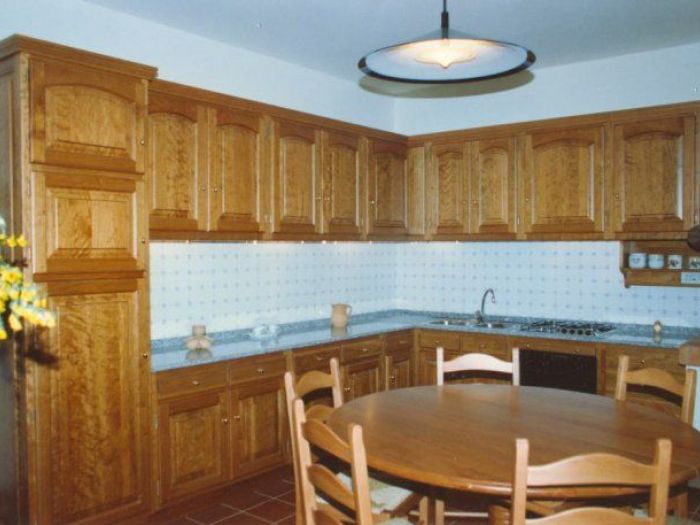 Archisio - Falegnameria Odino Egidio - Progetto Mobili classici cucine e begni