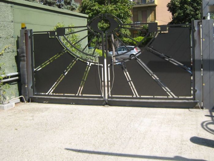 Archisio - Talloru Salvatore srl - Progetto Cancelli in ferro battuto