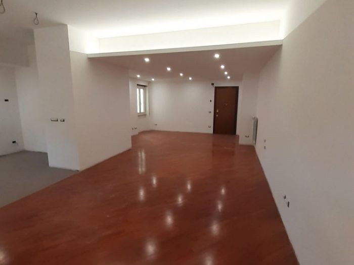 Archisio - Mani Srl Ristrutturazini - Progetto Realizzazione living roma nuovo salario