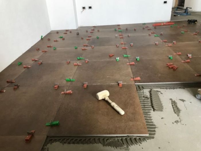 Archisio - Marco Brocca Piastrellista - Progetto Pavimenti