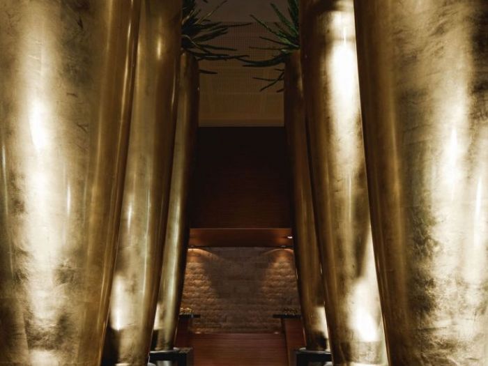 Archisio - Jupiter International srl - Progetto Set arrangement - composizioni floreali