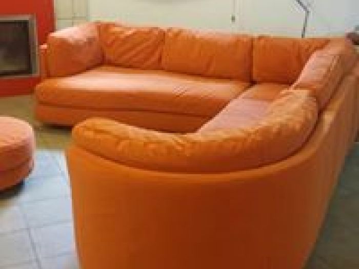 Archisio - Tappezzeria Lanciotto Fsco - Progetto Divano arancione