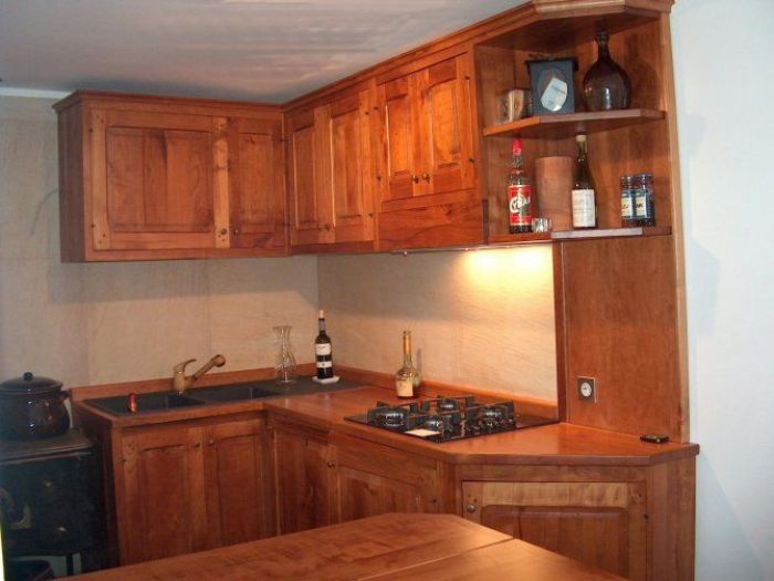 Archisio - Falegnameria Odino Egidio - Progetto Mobili classici cucine e begni