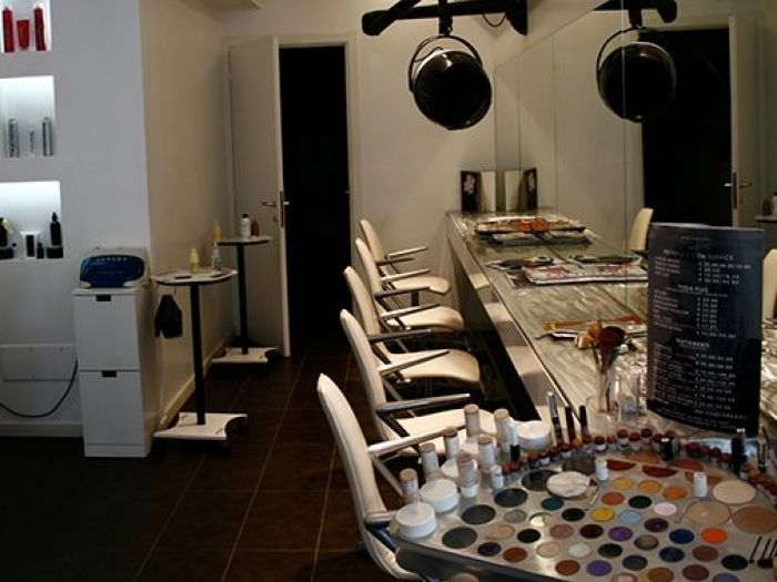 Archisio - Simone Ciuffini - Progetto Salone di bellezza firenze