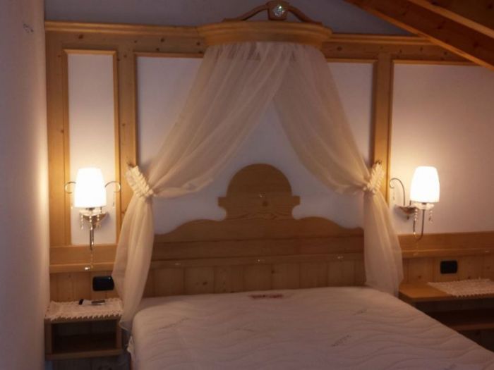 Archisio - Falegnameria Stablum Andrea - Progetto Letto su misura