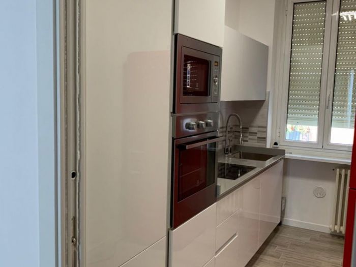 Archisio - Mhid Maiocchi House Interior Designer - Progetto Cucina piccola a lodi