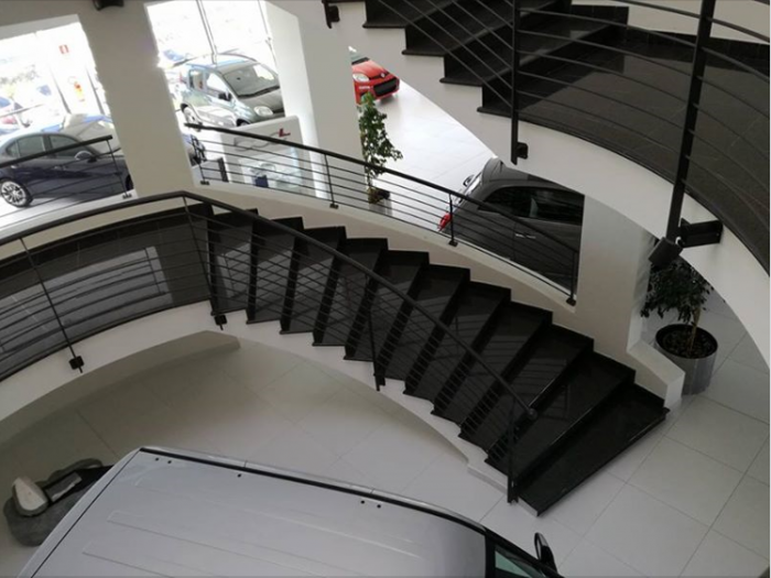 Archisio - Memarm Snc Dei Fratelli Menniti - Progetto Scale fatte in marmo nero di ashford