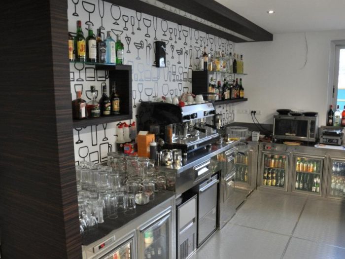 Archisio - Makestudio - Progetto Area 178 caf e tabaccheria