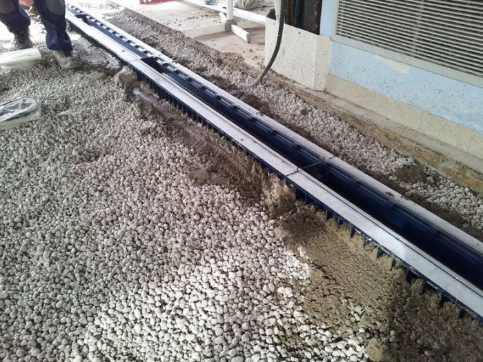 Archisio - Malagrida Group Srl Canalina Infinity - Progetto Particolari bordo piscina