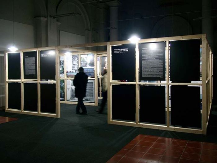 Archisio - Ruggero Lenci - Progetto Allestimento mostra ravenna moderna