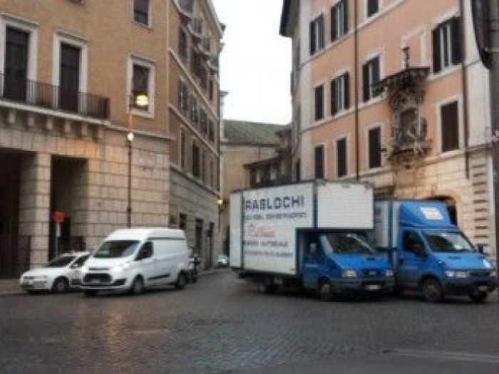 Archisio - Agenzia Colibazzi Traslochi - Progetto Traslochi internazionali
