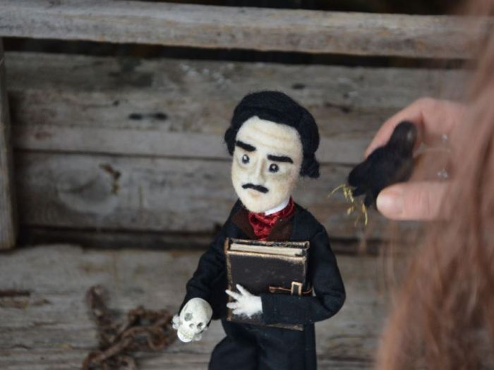 Archisio - Pupillae Art Dolls - Progetto Bambole di feltro edgar a Poe
