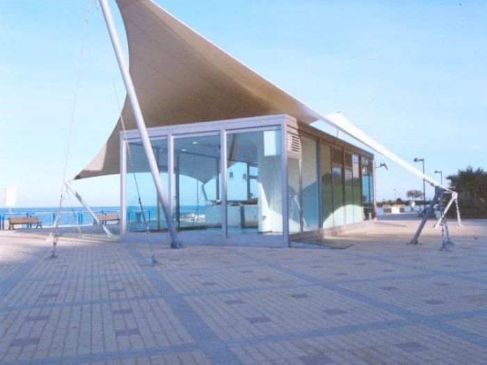 Archisio - Studio Bugna - Progetto Pane e pomodoro bar spiaggia bari