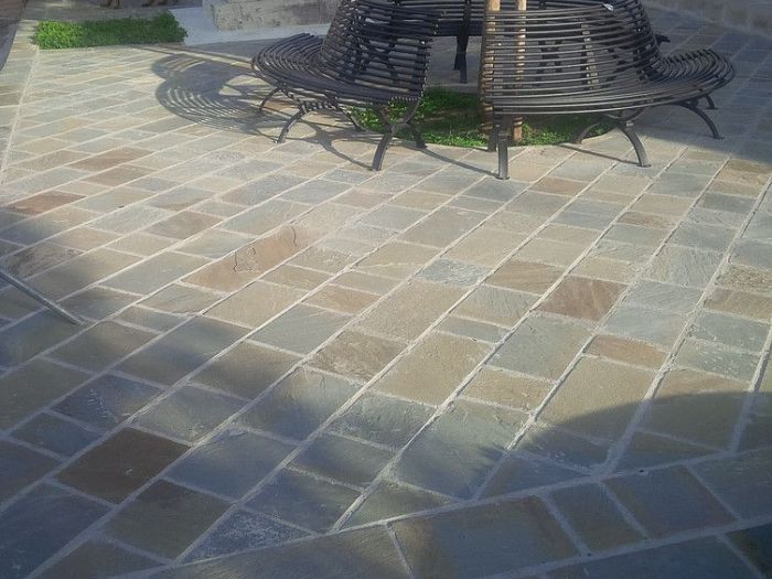 Archisio - Sassaroli Lavorazione Pietre - Progetto SASSAROLI FEDERICO