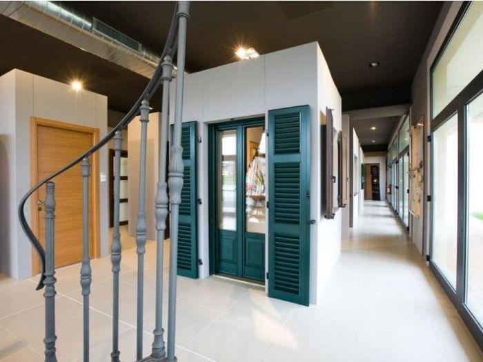 Archisio - Gian Luca Frigerio - Progetto 2008 virga serramenti cassine al italy