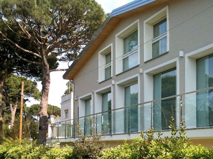 Archisio - Bisacchi - Progetto Realizzazioni di finestre