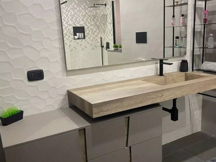 Archisio - Leanza Luca - Progetto Ristrutturazione bagno prima e dopo