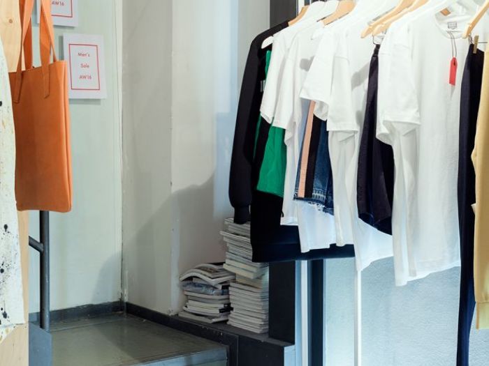 Archisio - Giacomo Ciolfi - Progetto Bjork - an indipendent store in florence