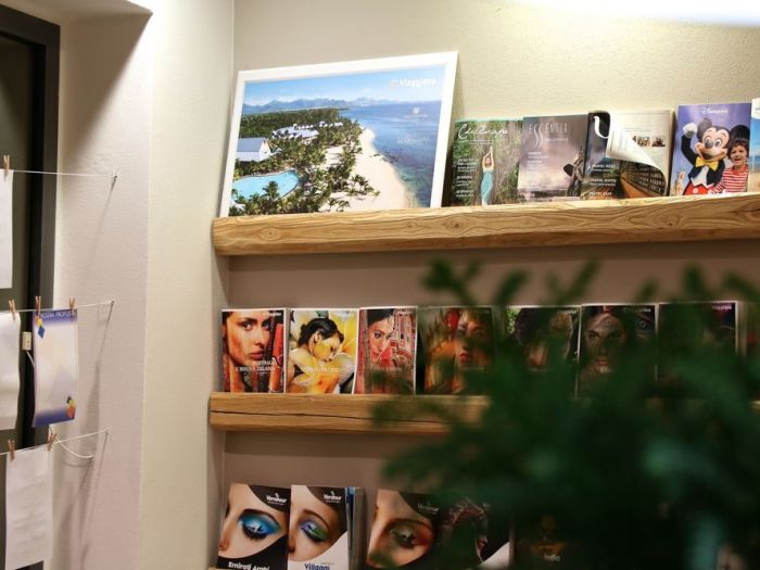 Archisio - Studio Ferretti - Progetto Agenzia viaggi valenza