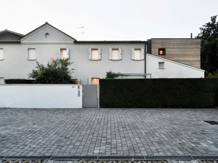 Archisio - Didon Comacchio Architects - Progetto House as