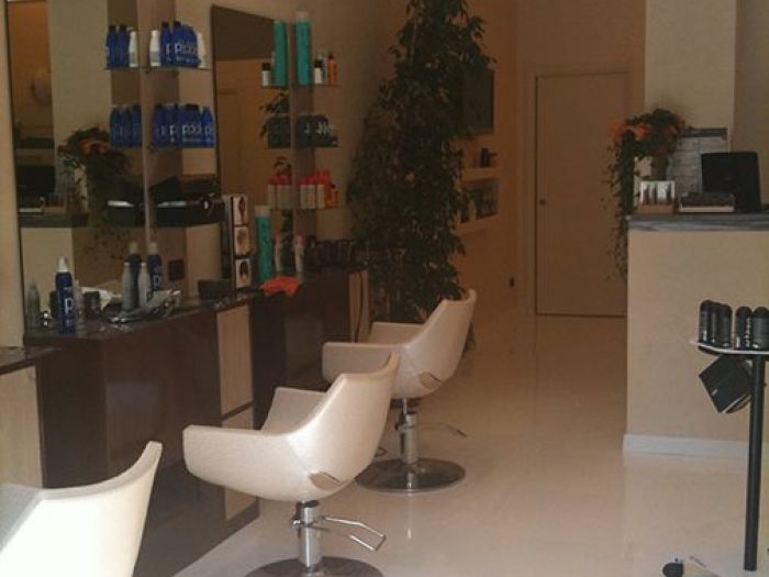 Archisio - Simone Ciuffini - Progetto Salone di bellezza prato