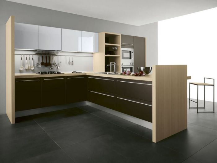 Archisio - Falegnameria Pironti - Progetto Cucine tavoli e sedie