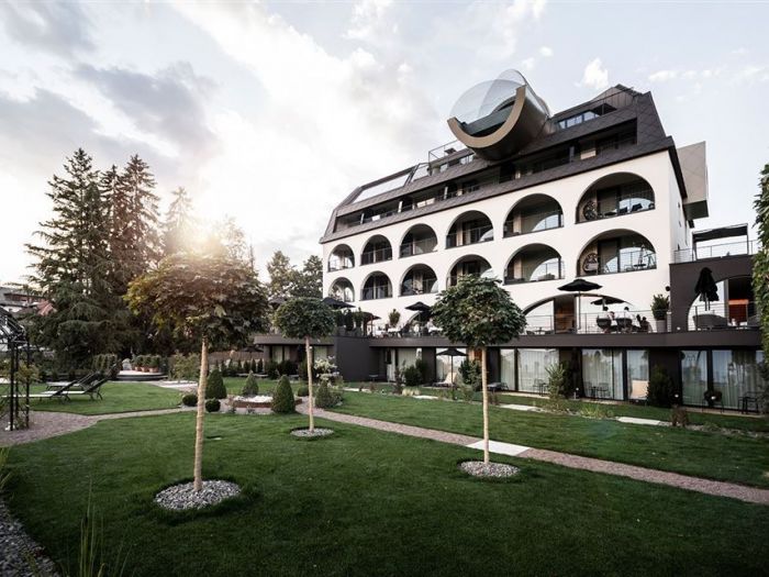 Archisio - Noa Network Of Architecture - Progetto Gloriette un hotel da viaggio nel tempo