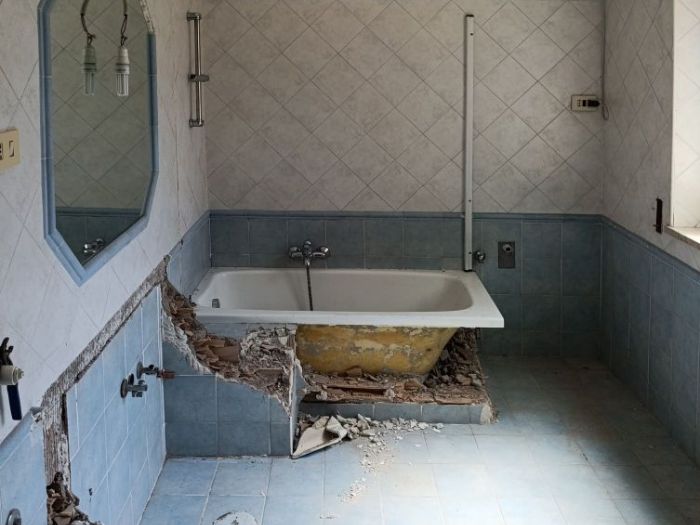 Archisio - Mani Srl Ristrutturazini - Progetto Dettaglio ristrutturazione bagno roma zona acilia